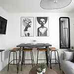 Chill-Out On Private Patio In Vintage Masterpiece